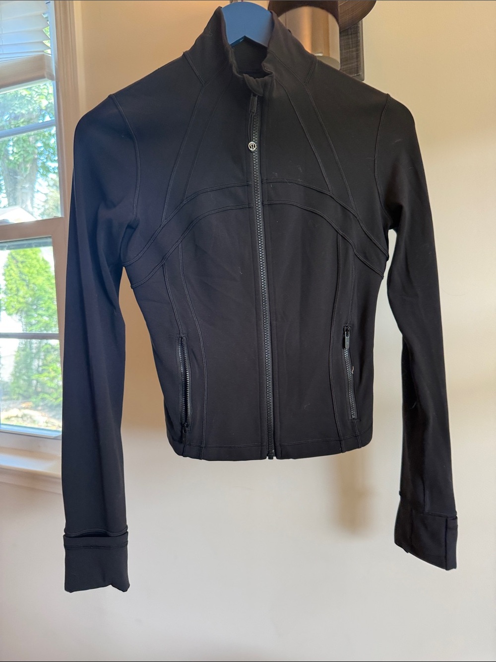 Lululemon black define cropped jacket